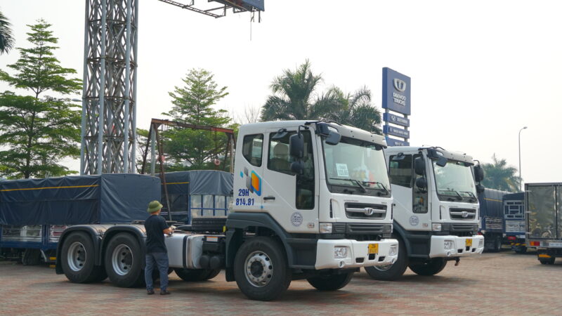 Xe đầu kéo 350Ps Daewoo Novus 2021 | Động cơ DL08K