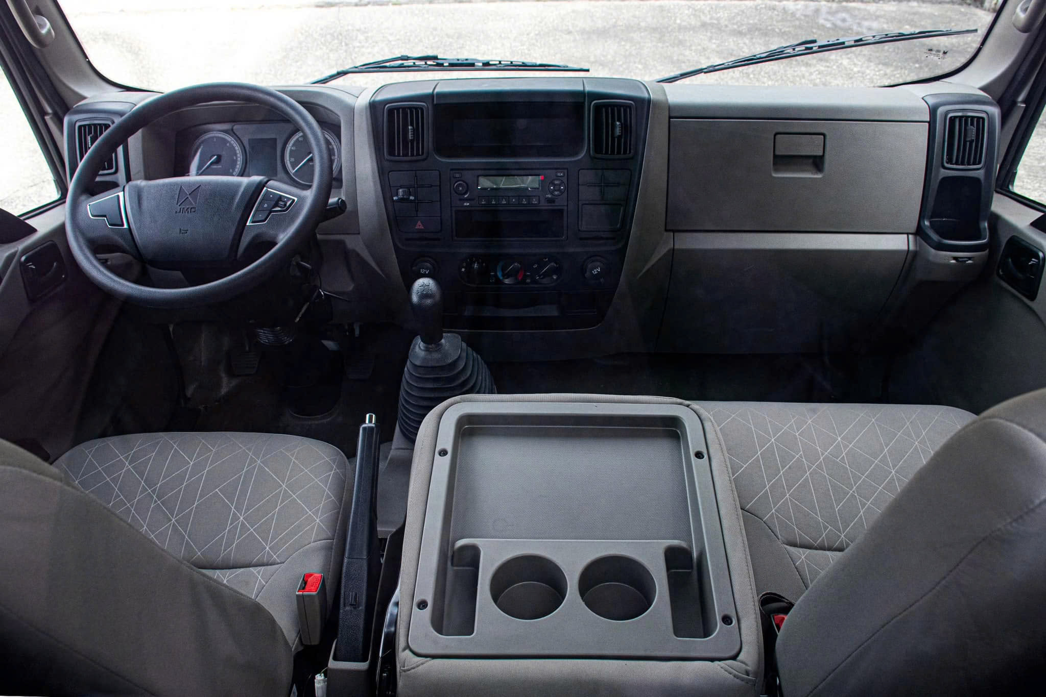 Nội thất xe Đô Thành IZ65