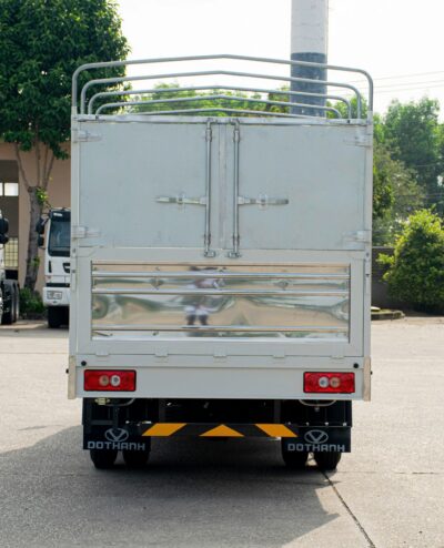 Xe tải 2.5 tấn thùng bạt Đô Thành IZ50M