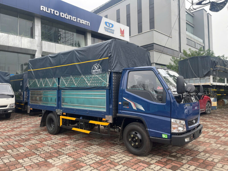 Xe tải 3.5 tấn Đô Thành IZ62M | Thùng mui bạt